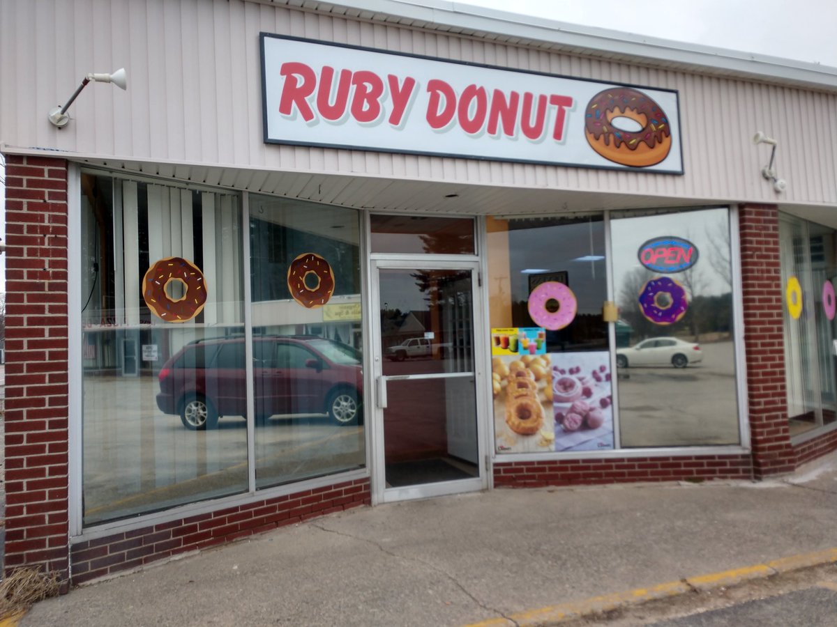 CoachLow tweet media