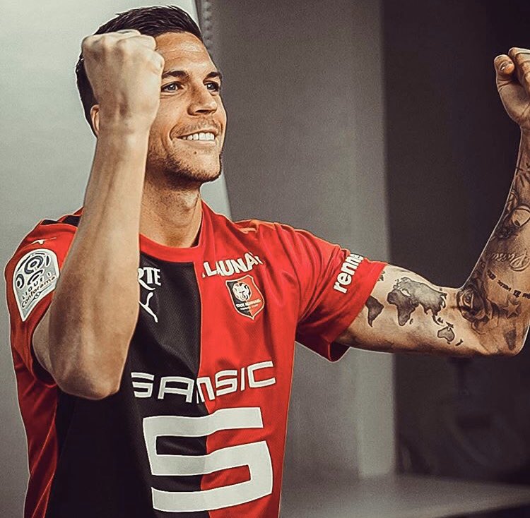 Stade Rennais Fc 選手紹介 Twitter