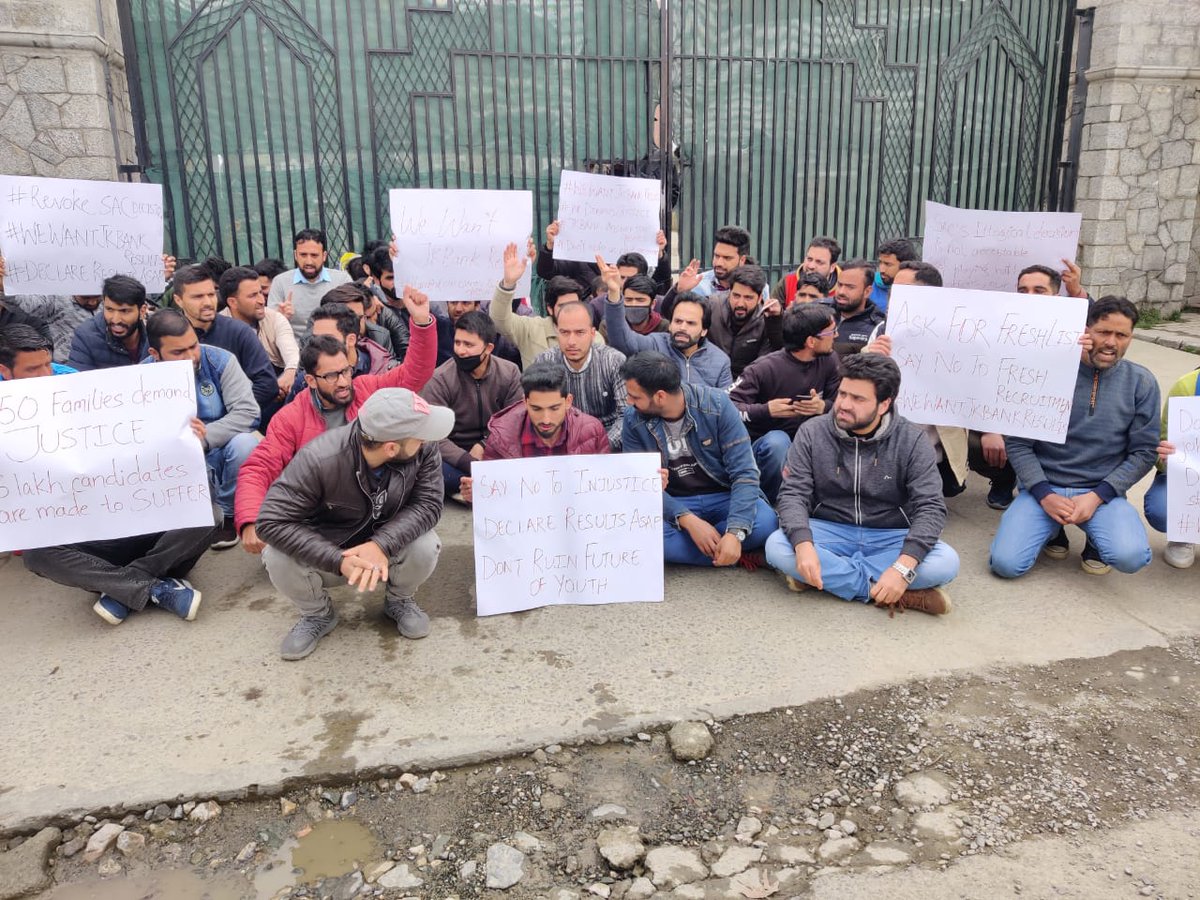 BhattZian's tweet photo. #wewantjkbankresults does educated youth of Jk deserve this, why force young minds to get distracted from the mainstream @AmitShah @PMOIndia @nsitharaman @BJP4India @BJP4JnK @smritiirani @rashtrapatibhvn https://t.co/6jBqMgkKoF