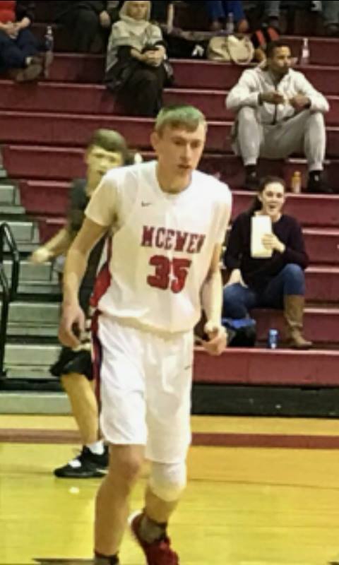 StarsBballClub's tweet photo. CONGRATS to STARS PREMIER 2020 - @35Rusciano (McEwen High) - recognized by @Tnprephoops:
Region 5A-All Region Team; future @TNUmBasketball athlete! @CoachOMance @RChamberlain22 @tgerlach7773 https://t.co/UUS3DqLo87