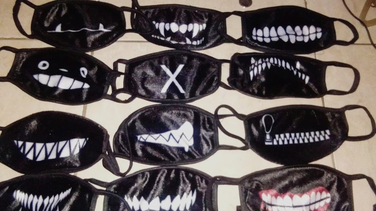EmpitCollection's tweet photo. Masker medis seharusnya hanya untuk tenaga medis, kita yg masih sehat pamai masker kain aja lahh, #maskekain #maskercustom #50JutaMaskerHoaxJokowi https://t.co/0af4HP6kts