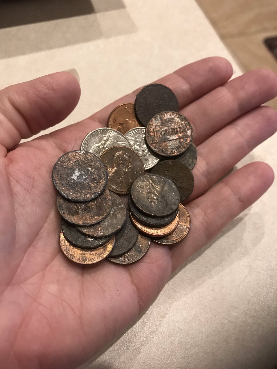 UNF_SWA's tweet photo. Been walking my neighborhood for a couple of weeks now and pretty amused by how competitive I’ve gotten to find more with each walk... up to .32 to help supplement the Lenten rice bowl https://t.co/6h04B3bKhT