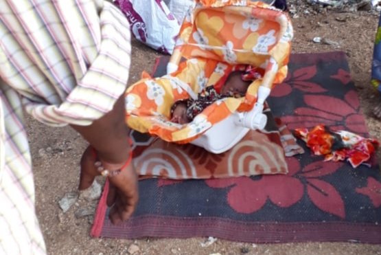 RdoSecunderabad's tweet photo. Sir,today distributed essential commodities to destitutes at Chilkalguda area in marredpally mandal and donated cradle to a 3 months baby by Marredpally Tahsil https://t.co/0bDxwoJCVd