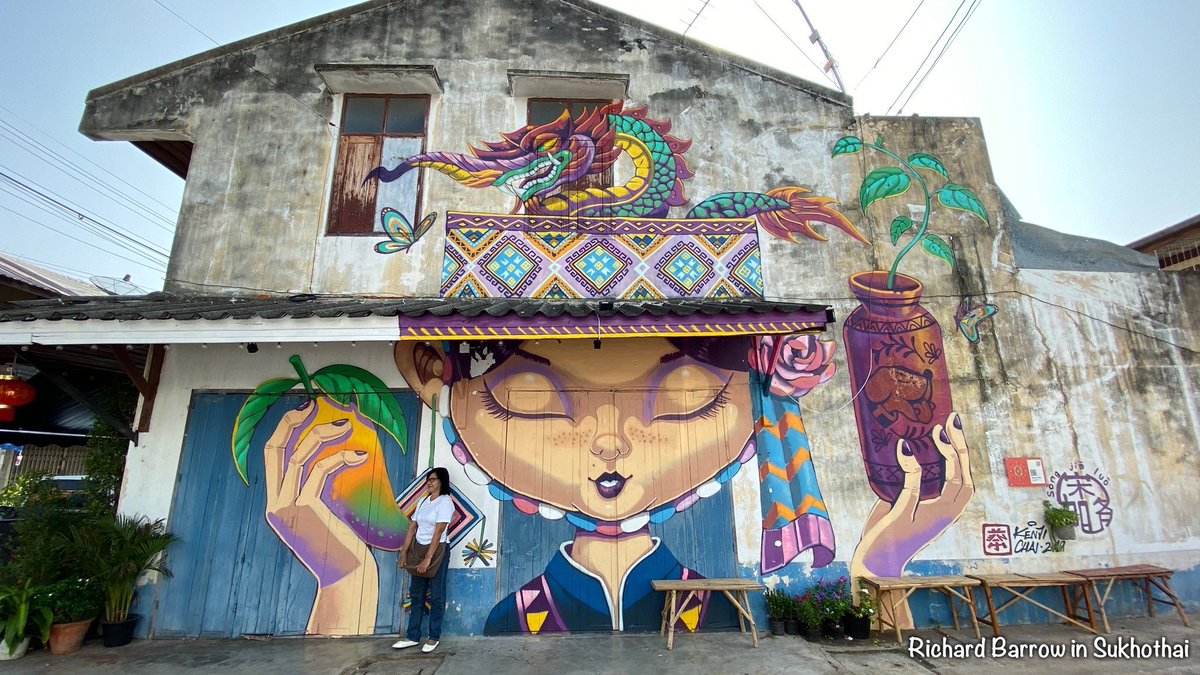 RichardBarrow's tweet photo. In Sawankhalok district of Sukhothai, they’ve created an art walking street. It’s part of an ASEAN pop culture project that links three cities in #Thailand, Chiang Rai, Sukhothai &amp; Trat with two ASEAN cities #VirtualTour #VirtualThailand https://t.co/KU9WIMzIjX