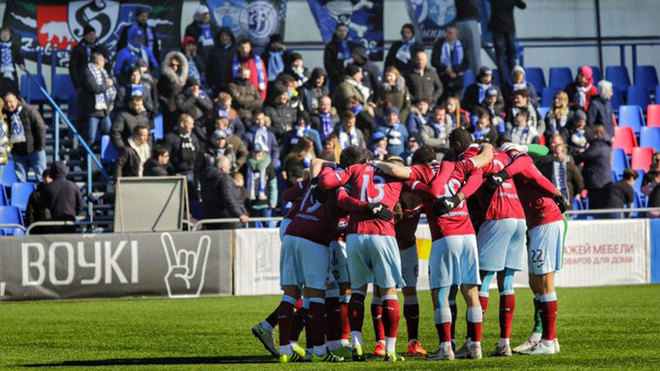 mavegol's tweet photo. El fútbol que se sigue jugando

#Bielorrusia (#EuropaOriental)

Se jugaron 3 fechas de la liga, #FCMinsk, equipo de la capital es líder con 9 puntos.

12hs (hora #Argentina) comenzó el último partido del domingo (#Isloch vs #FKSlutsk) https://t.co/fZzmGxeY5W