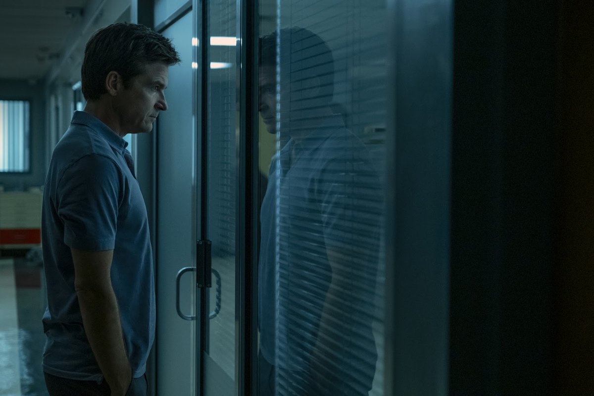 NetflixFR's tweet photo. Ozark a déjà 3 saisons au compteur. Et à chaque saison, les critiques sont unanimes sur sa qualité. Pour te dire, certains épisodes approchent les notes des derniers épisodes de Breaking Bad.

Mais peu de personnes en parlent, alors que tu rates peut-être quelque chose. https://t.co/1mGa2YvDgP