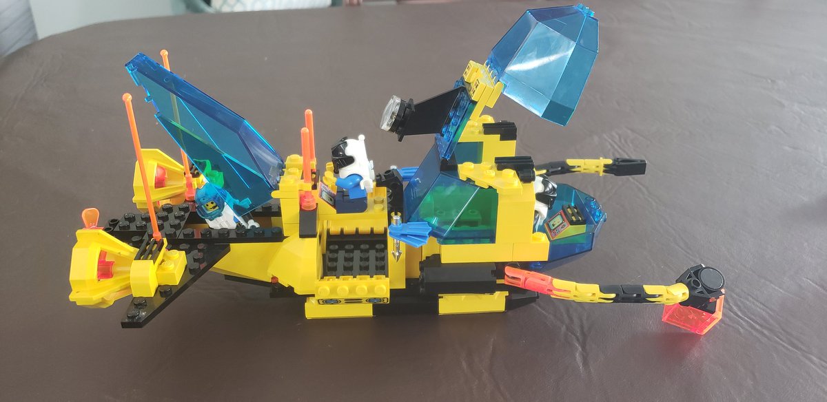 Billy York Today S Classic Lego Was The Aquanauts Crystal Explorer Sub Featuring A Real Working Magnet And The First Set That Had Print Pieces Instead Of Stickers Admittedly I Was