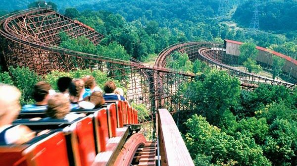 KingsIslandPR's tweet photo. On this day 40 years ago (April 5, 1980), The Beast was entered into the Guinness Book of World Records as the longest wooden roller coaster in the world at 7,359 feet. #KingsIsland https://t.co/GoS4AYZRfN