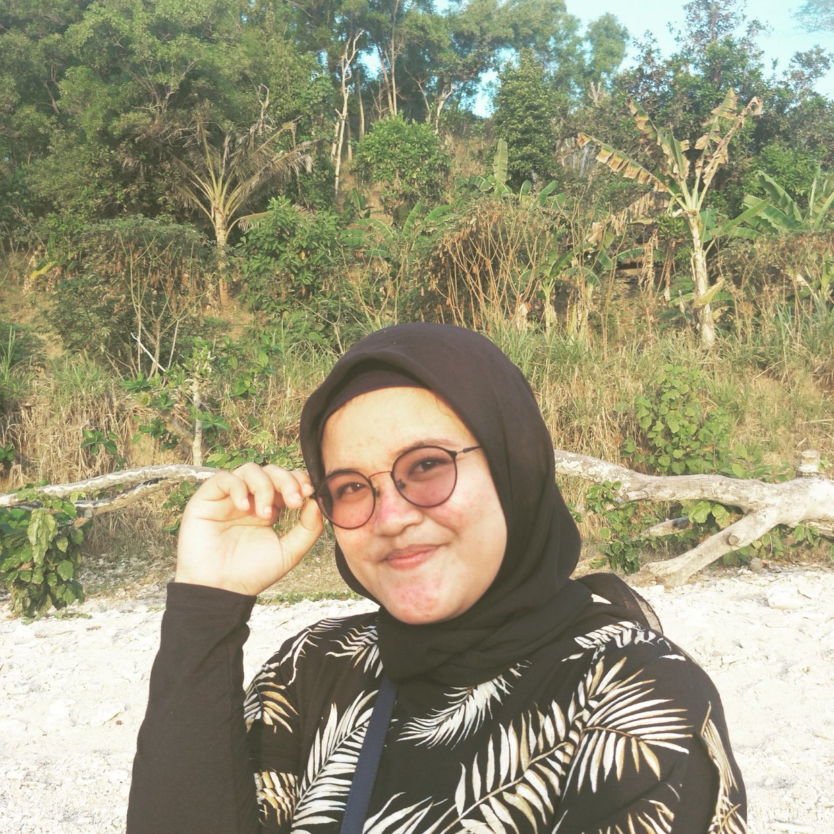 vrnabila's tweet photo. #FotoProfilBaru https://t.co/mdlP95FpLt
