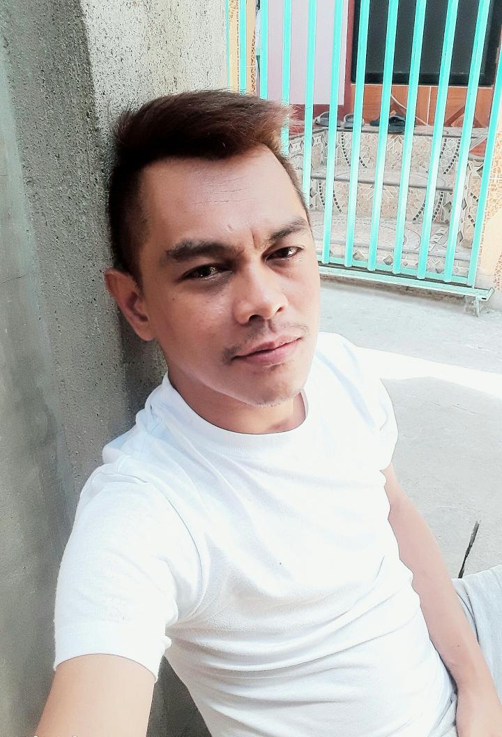 chuiechienz's tweet photo. Day 1 ECQ: 

ANGKOL LOOKS! https://t.co/xyqawWew8v