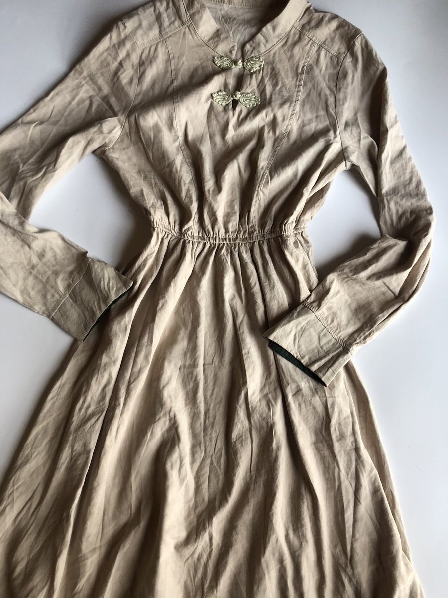 Cream dressSize 6600Please retweet