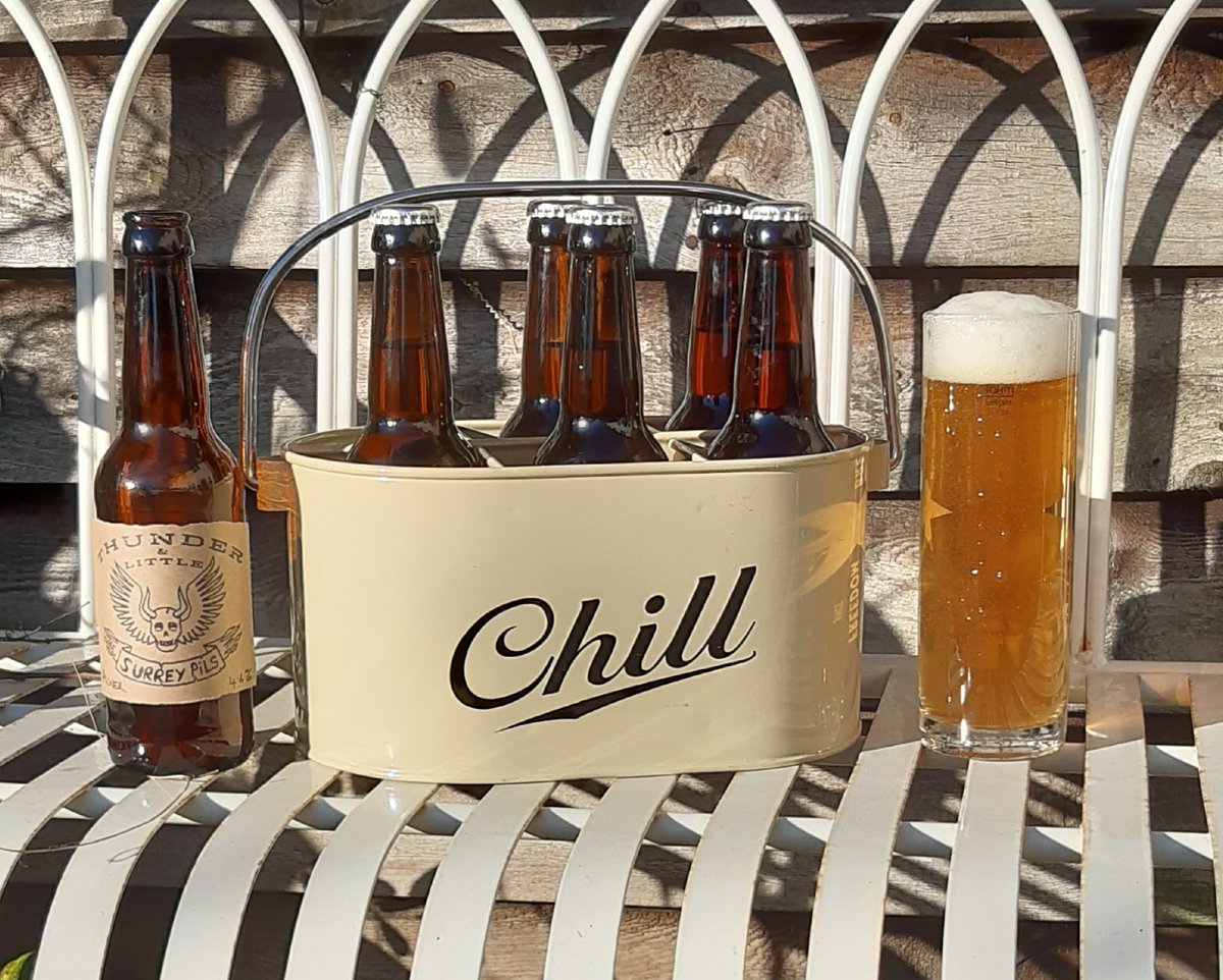 ThunderanLittle's tweet photo. I'm lucky enough to have a supply of fresh beer at home !
Feeling thirsty during the Lockdown?
Check out your local brewery, they are probably doing local delivery and would appreciate the business!
#lockdown #shoplocal #homebrewing #homebrew #StayHome #staysafe https://t.co/nrJ0bKOP2F