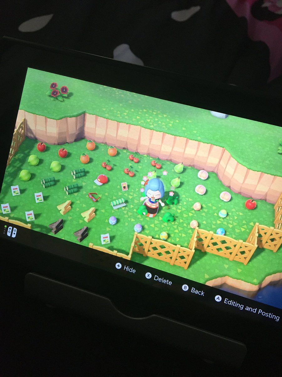 awkwardisahobby's tweet image. Take 1 Leave 1 is now open!! Northern Hemisphere: 🍐🍊🍒🥥🍎🍑 plus bamboo. Feel free to fish and donate to my bridge construction! Able Sisters shop is open! #dodocode #AnimalCrossingNH #animalcrossingdodocode #AnimalCrossingtrade