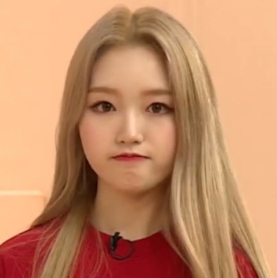 day 96, april 5thpark chaewon➪ loona - rapper, dancer, vocalist➪ non-biasUR SO CUTE PLS IM SAD 