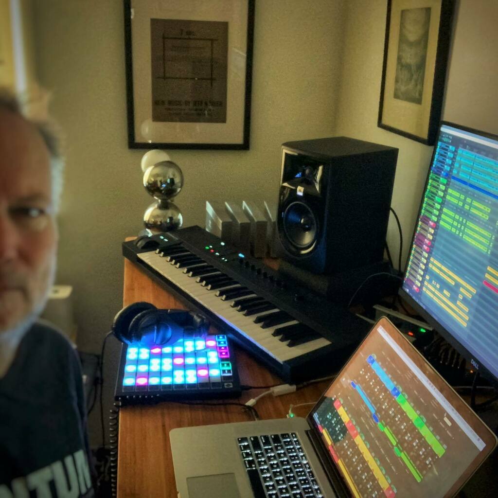 jkais's tweet photo. Today’s office. (The same as yesterday’s office. And Tomorrow’s.) #studiodaze #reaper #daw #recording #mixing #mastering #professoring #isthataverb https://t.co/k32spqe8xG https://t.co/GR2roJIK9n