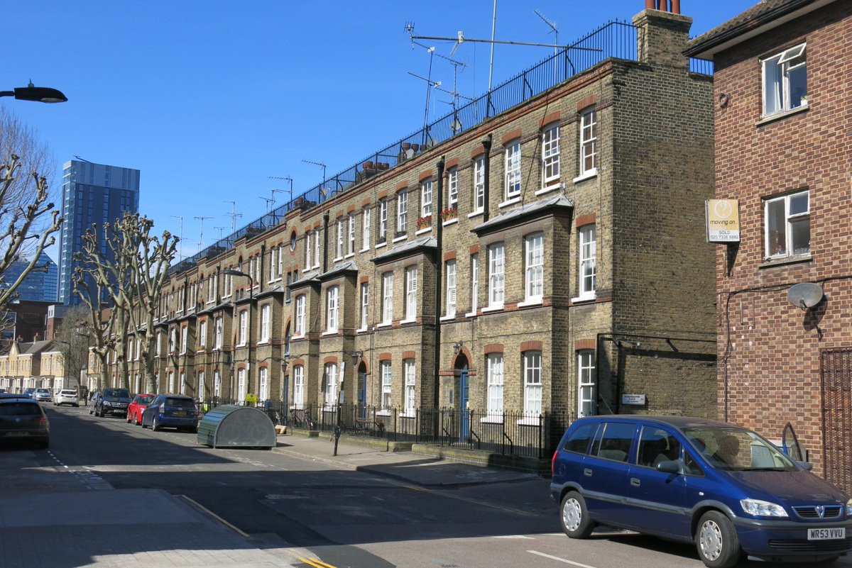 5/ 57-145 Haberdasher Street: artisan flats, built circa 1900 as part of the Haberdashers' Estate.