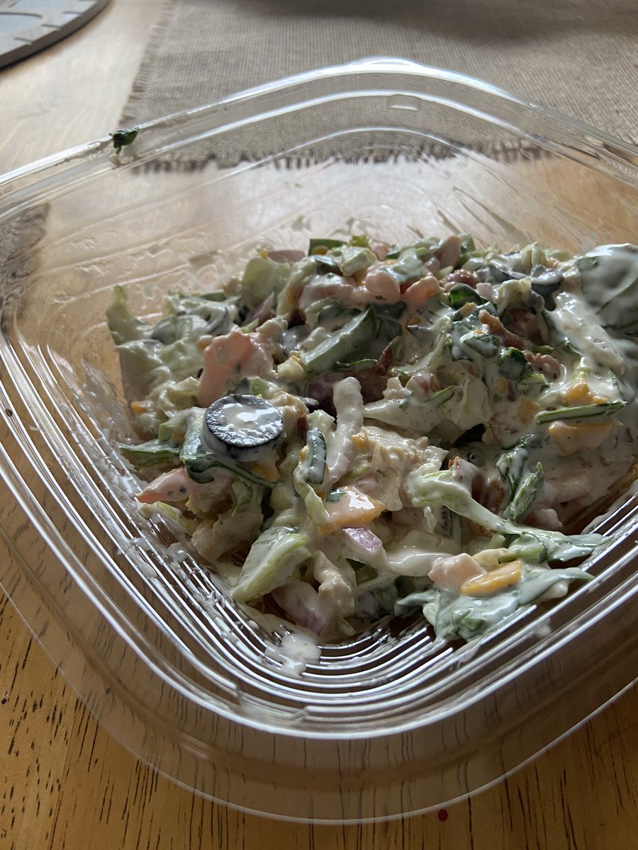 synco5582's tweet photo. @SUBWAY very disappointed in my visit to your store yesterday. Paid $8 for this chopped salad that was a joke. https://t.co/xm6cY5vMov