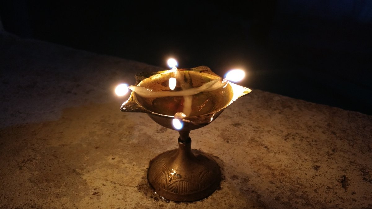 jayanthpulyala's tweet photo. #9pm9minutes https://t.co/dz7EUlQ1sC