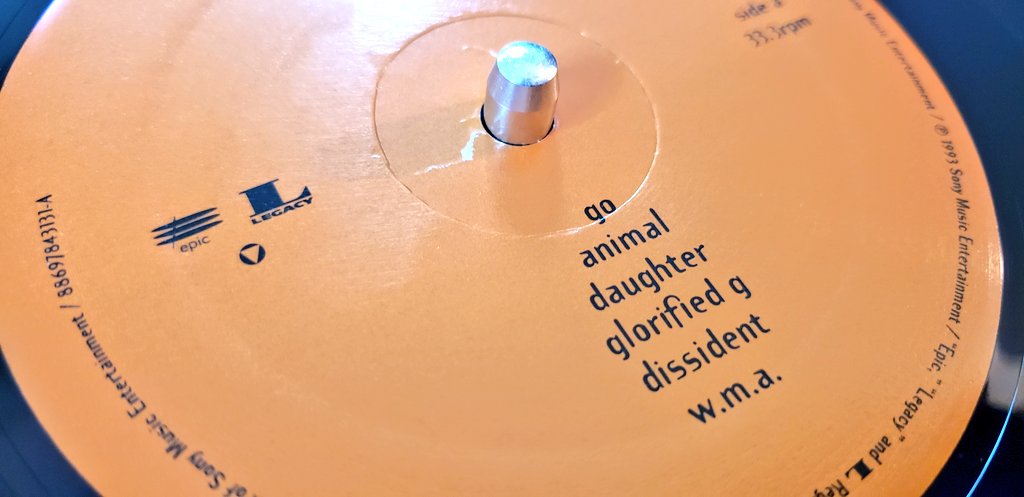 BrowneEar's tweet image. Pearl Jam on #vinyl #nowspinning 

#SundayMorningAnalog