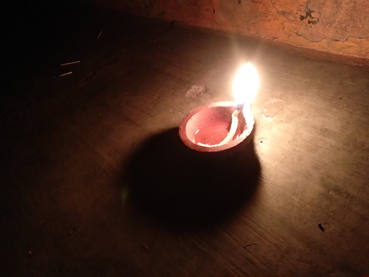 ManiKabali's tweet photo. The light of unity in my home... https://t.co/7mwd1yUS1t