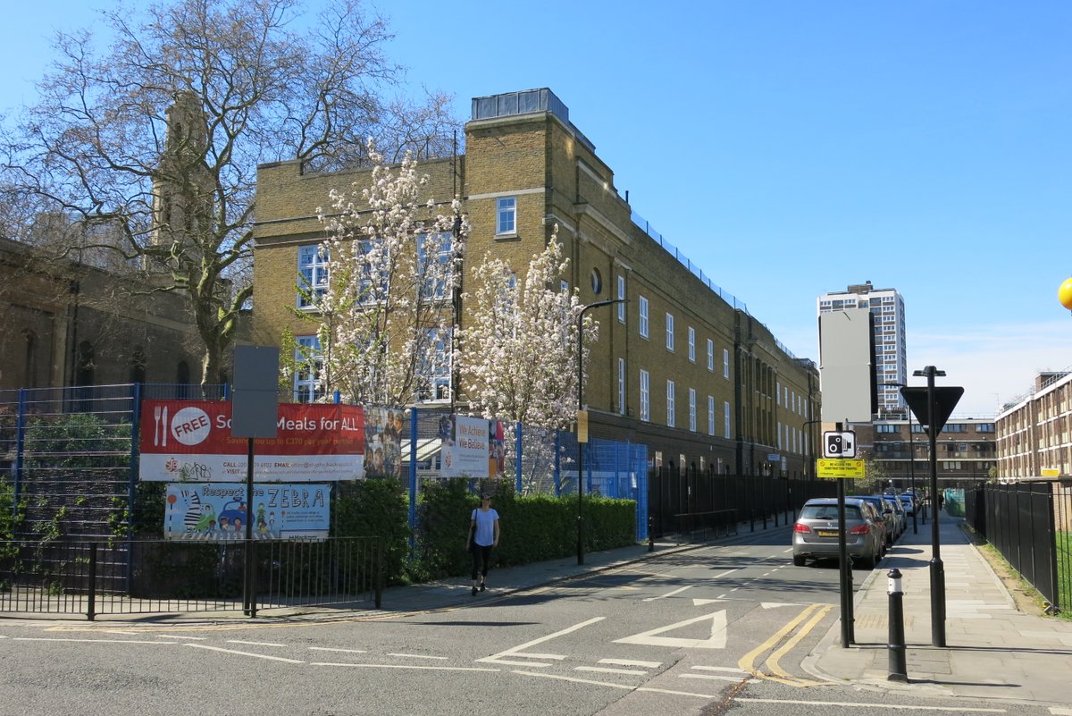 10/ Burbage Primary School, Ivy Street. Built by the London School Board and enlarged by the London County Council in 1911.