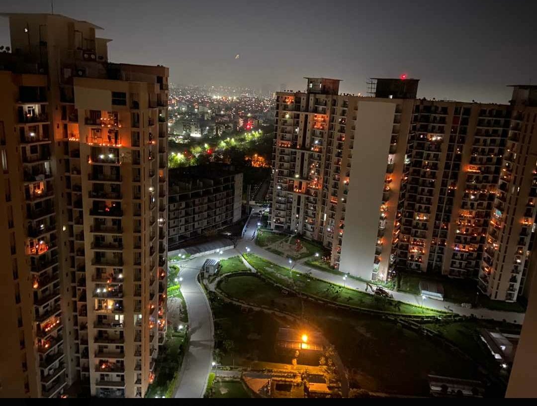 kunalsharma019's tweet photo. #staypositive #StayHomeStaySafe @ShashankS235 @theambrish @satyat46 @AkkiPhzr @PMOIndia @CavissonSystems https://t.co/qTZtNFDu1l