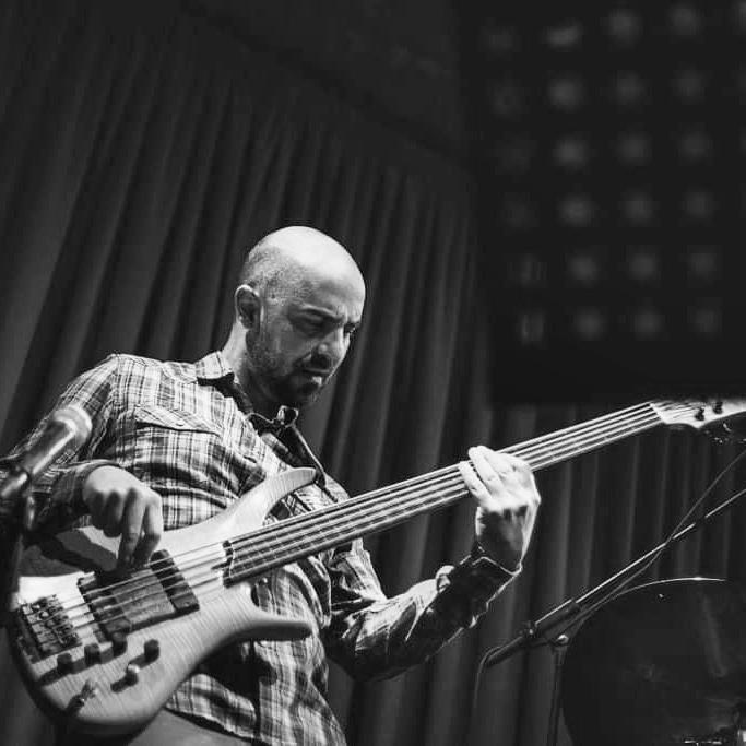 Technopolis20's tweet photo. ANDREAS RODOSTHENOUS
A bass player from Limassol, active in the the Cyprus music scene for 24 years now...
>Moto: ‘Music is freedom and who doesn’t want to feel free?’
#meettheartists #artistsincyprus #supportthearts #arts #music #bass #jazz
https://t.co/qyVlhNZ6H2 https://t.co/9Bn9ZnJCrB