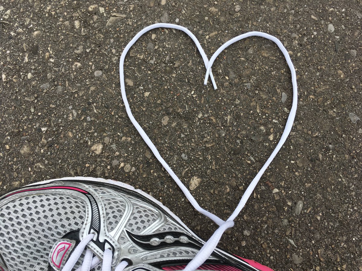 KristiYork19's tweet photo. One step at a time, everybody. #UntiedyetUnited @RunningRoom @JohnStantonRR #ASICSRRVirtualEvent https://t.co/wMMwQcXvPA