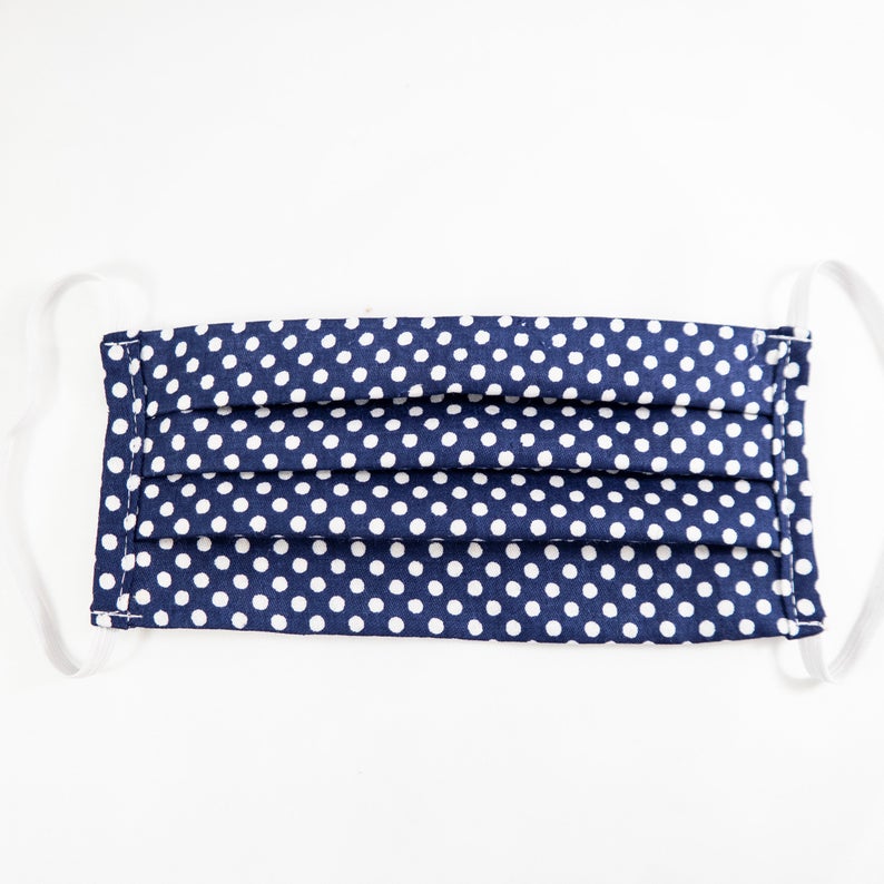 #Navy #polkadot #facemask #Reusable #washable #dust #mask #hairstylist #houseworkmask #travelmask with #inside #pocket #handmade #etsyshop
etsy.me/3bMtzhM @Etsy