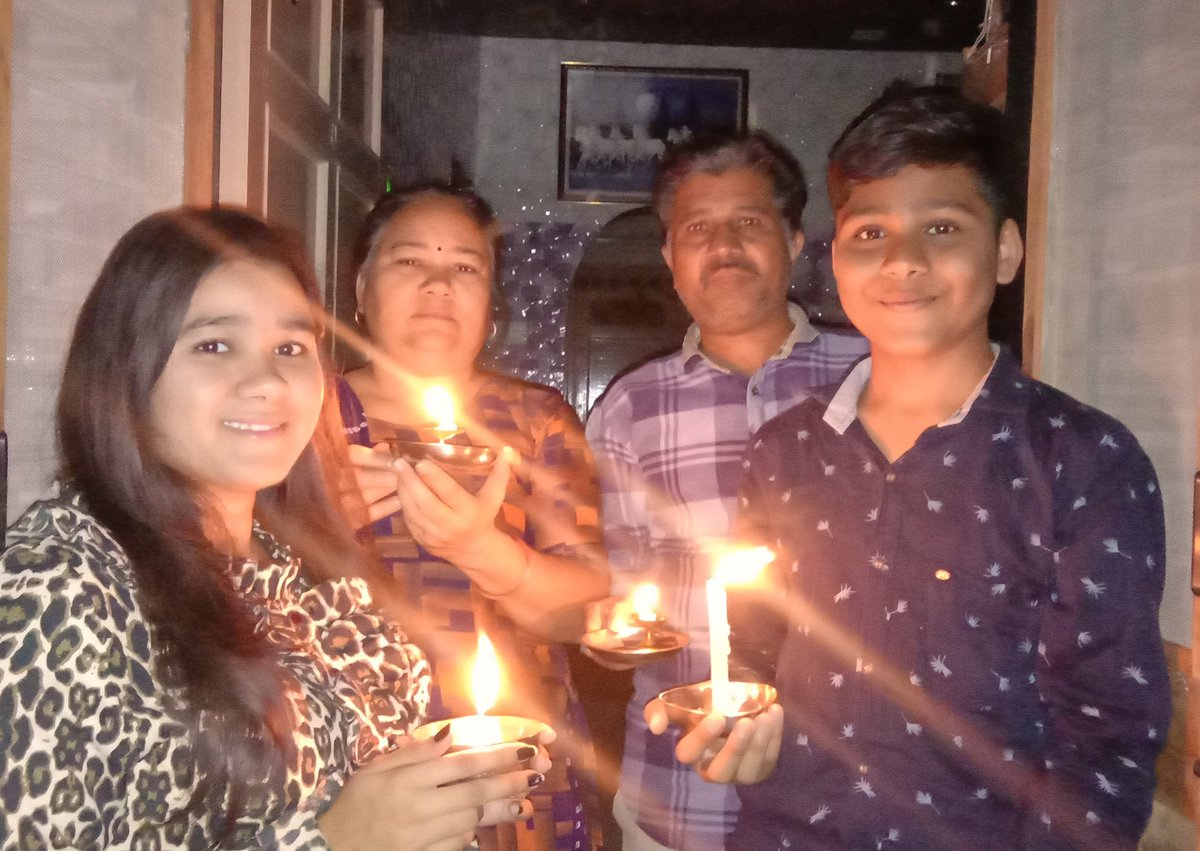 kinu_doshi's tweet photo. #Go_corona_go #familytime #PMsupport #wesupportPMmodi https://t.co/Jo2dymZNxh