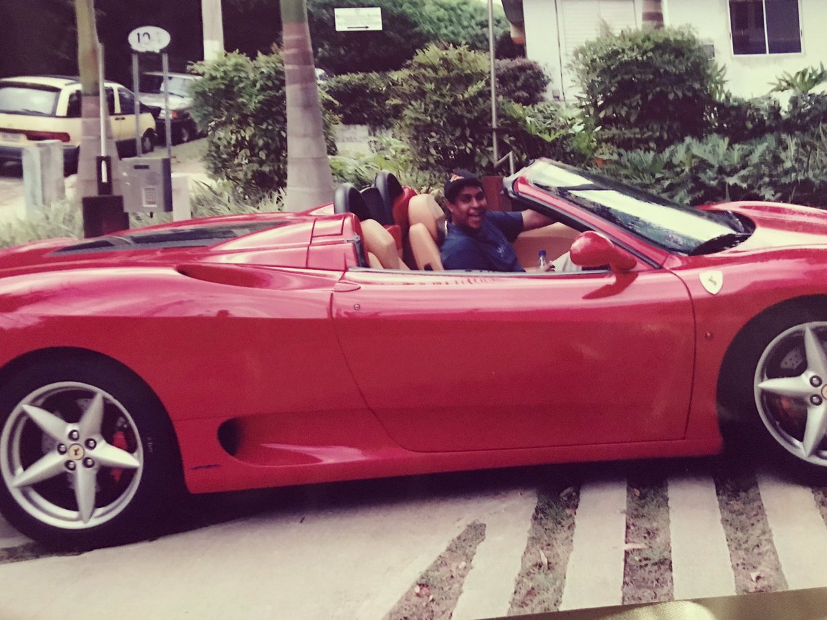 Negrolobot007's tweet photo. Puedo coger pon con el : “negro tu eres un maseratti ... y cualquiera quisiera un maseratti” https://t.co/UDPZclfX1B