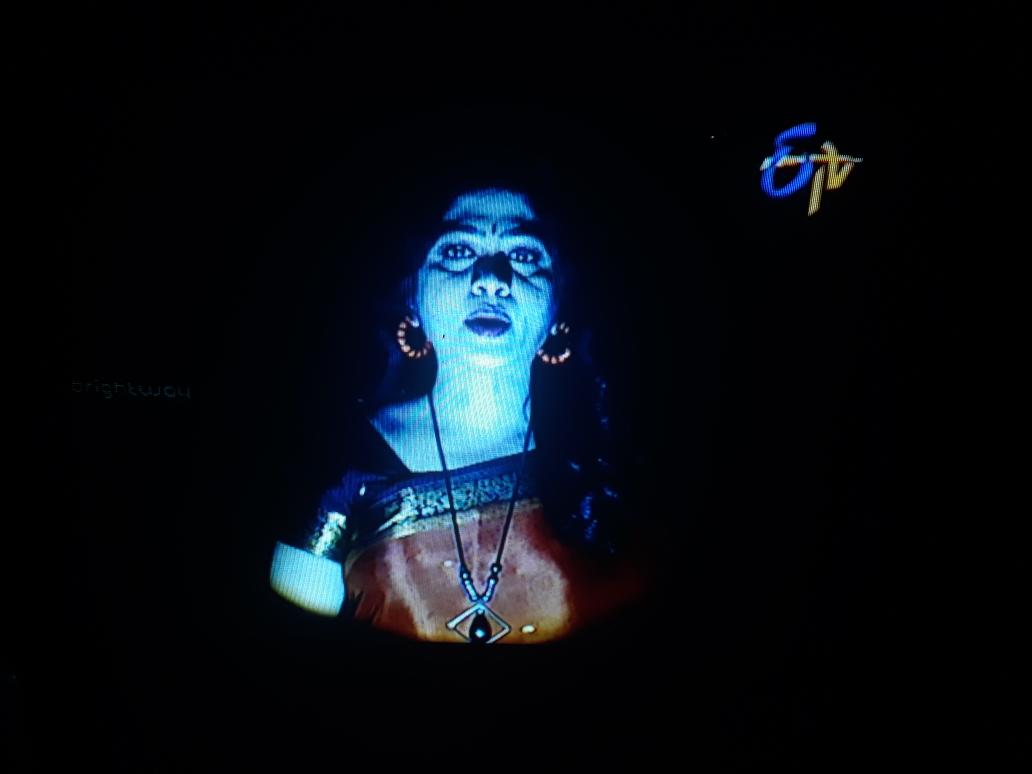 Shakeera0414's tweet photo. Kare tho kya kare bole tho kya bole.@etvnews9pm. https://t.co/XTZltqkV9P