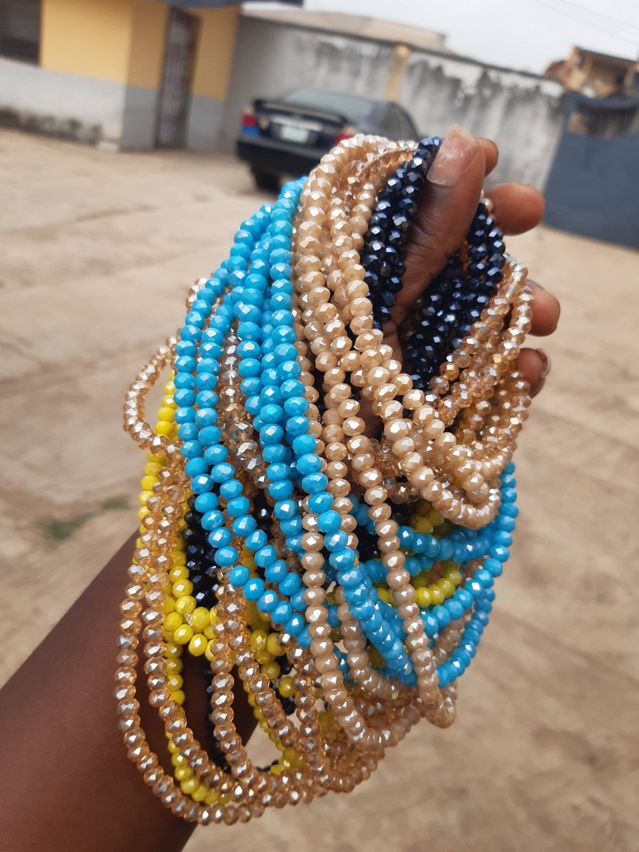 selling waist beads