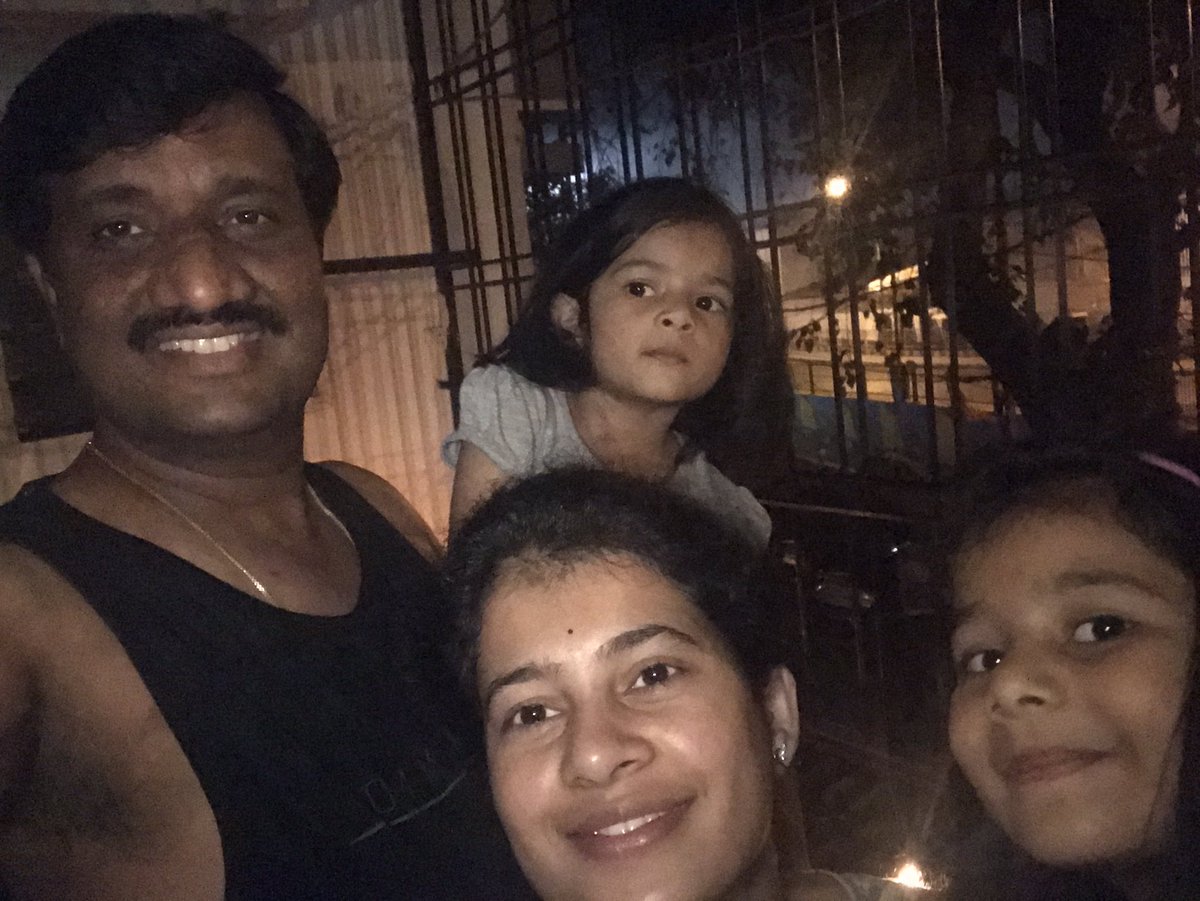 sparkhya's tweet image. पूरा हिंदुस्तान आप के साथ है ।