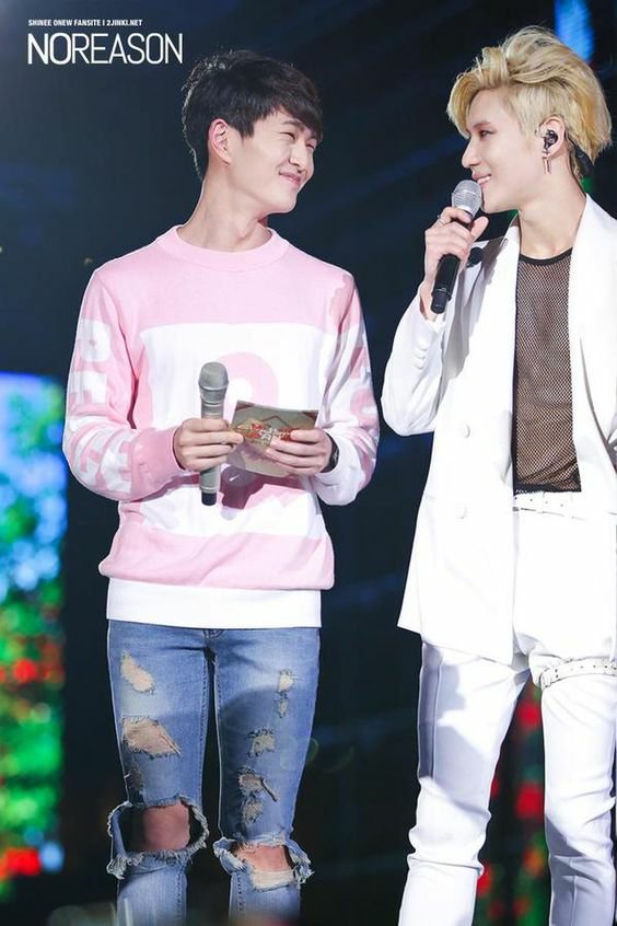 “Onew hyung usually smiles a lot but when he’s serious, I just cant stop laughing!” –Lee Taemin.