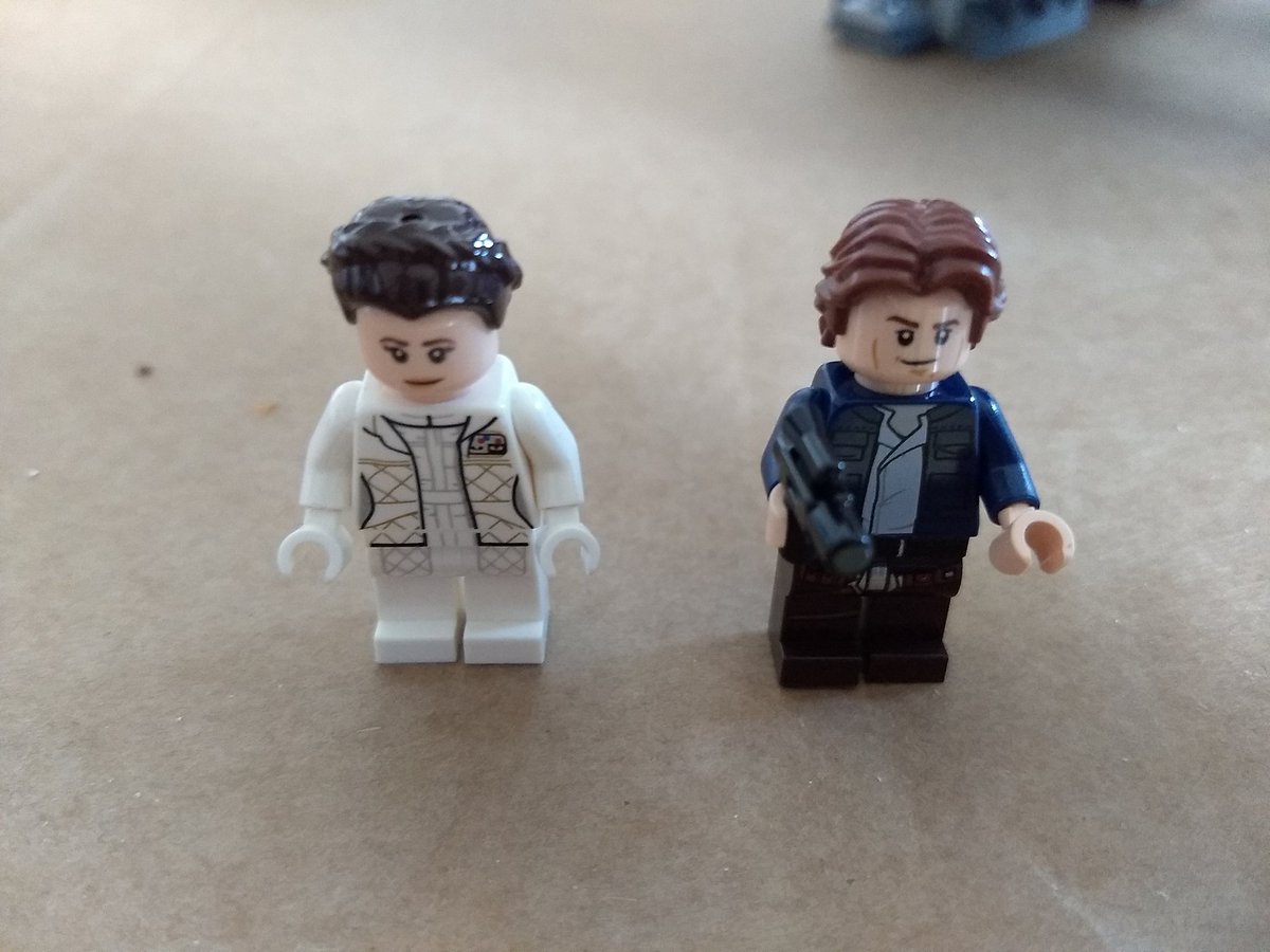 Two more rooms and Han and Leia Minifigs.