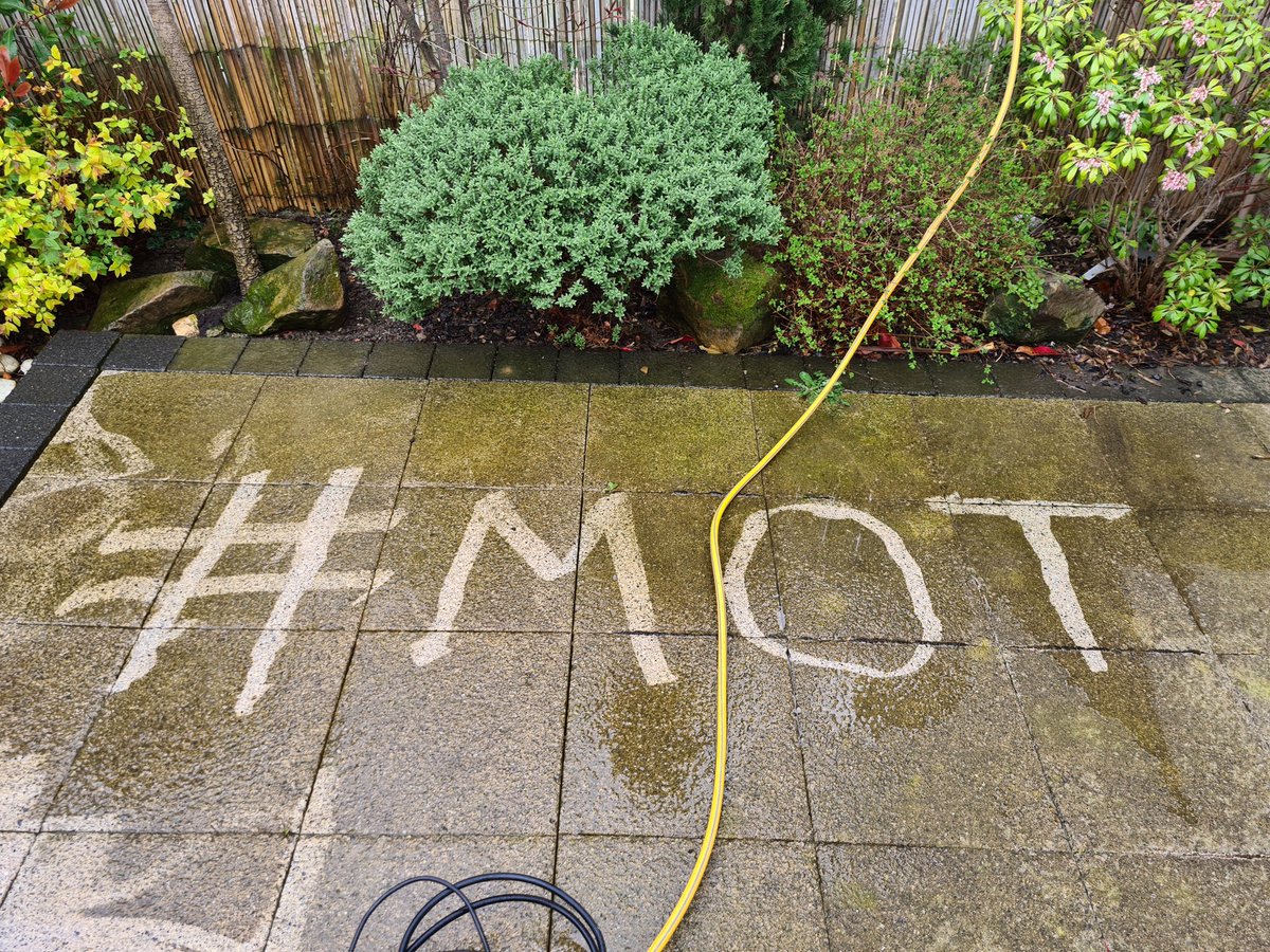 dazdarley's tweet photo. Bringing Dirty Leeds to life 😉
#MOT #ALAW https://t.co/BJ8GTLaEls