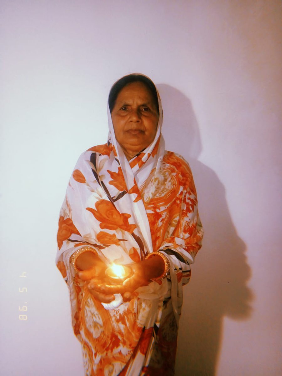 Deep_Kushwah's tweet photo. असतो मा सदगमय ॥ तमसो मा ज्योतिर्गमय ॥ मृत्योर्मामृतम् गमय ॥
#9baje9min #AaoPhirSeDiyaJalayen #Coronago https://t.co/V5SQJXHwE0