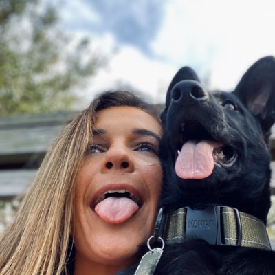 al__e__sun's tweet photo. Twins #NewProfilePic https://t.co/M2VV8Y42so