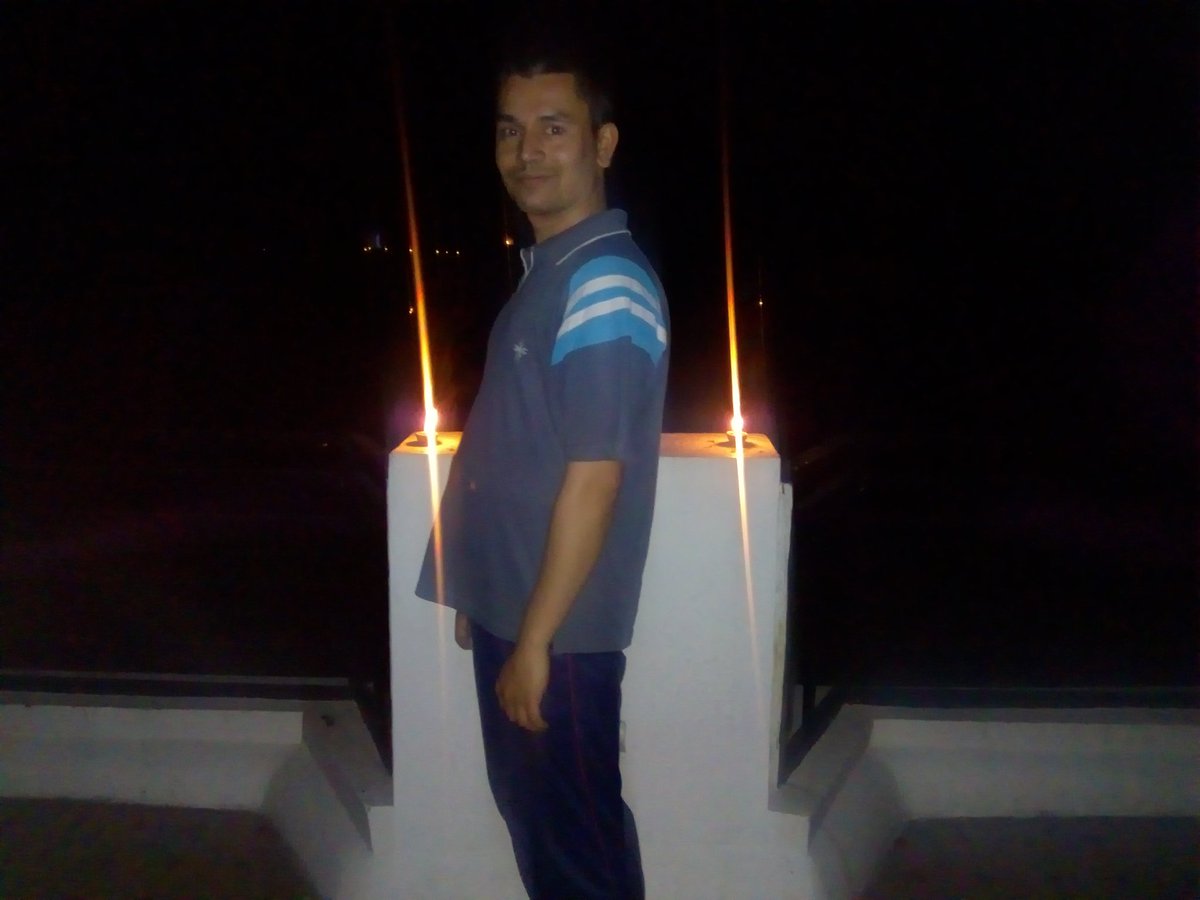 ankit0626's tweet photo. #9pmDiwaliAtABP https://t.co/wa1xez5CxV