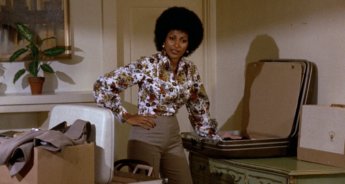 FOXY BROWN (1974):Pam Grier became an instant blaxploitation icon with her ...