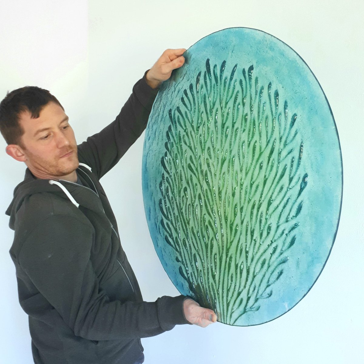 GlassRelief tweet picture