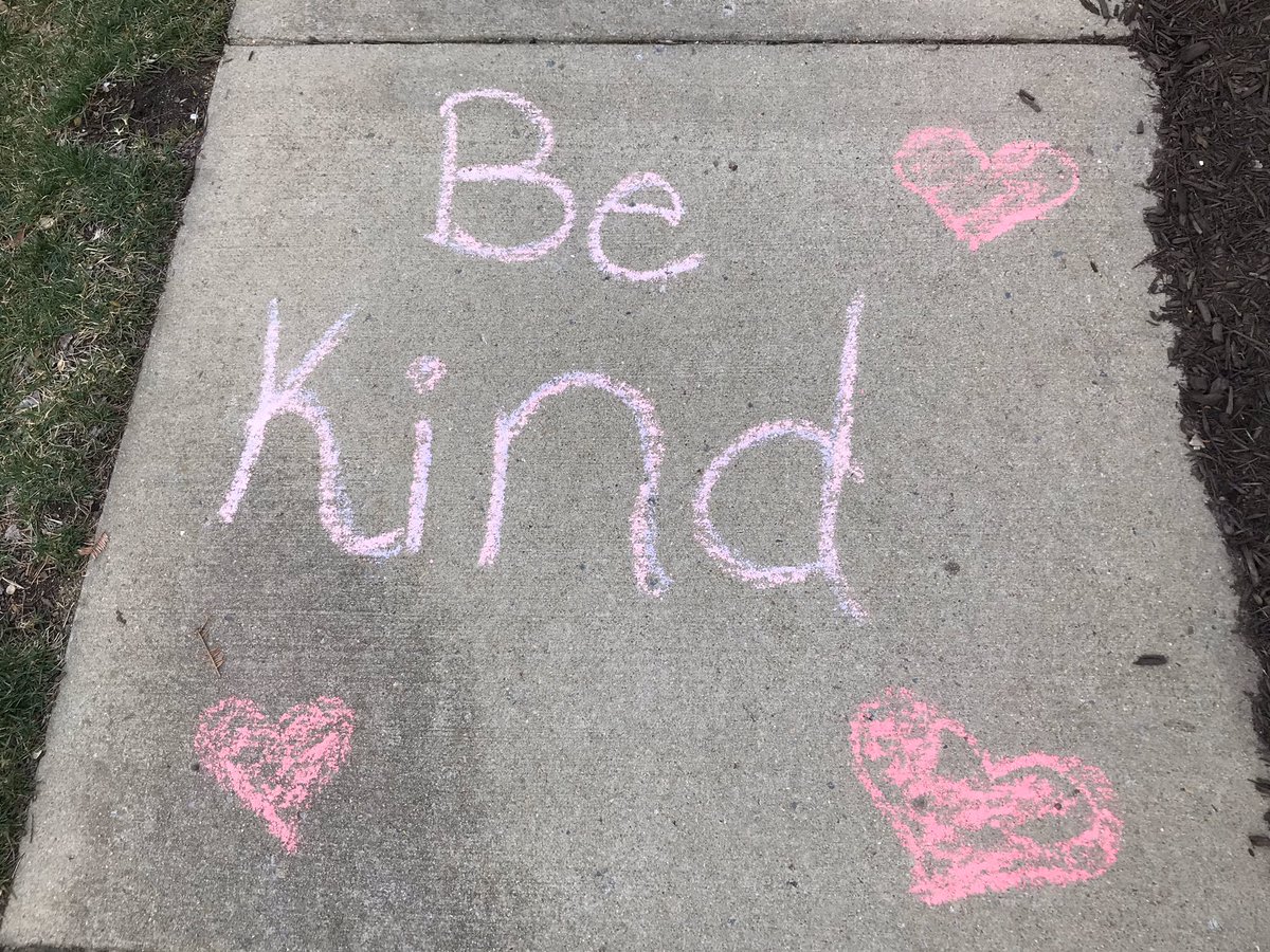 TheProfKelly's tweet photo. I have such sweet neighbors. 💜 Seeing these affirmations on my walk definitely brightened my day. Thank you to all those who are doing heartfelt things like this. It makes a difference! 🙌 #coronavirus #positive #istayhome #yougotthis #WithMe #WeGotThis https://t.co/qs2vRB3nNe