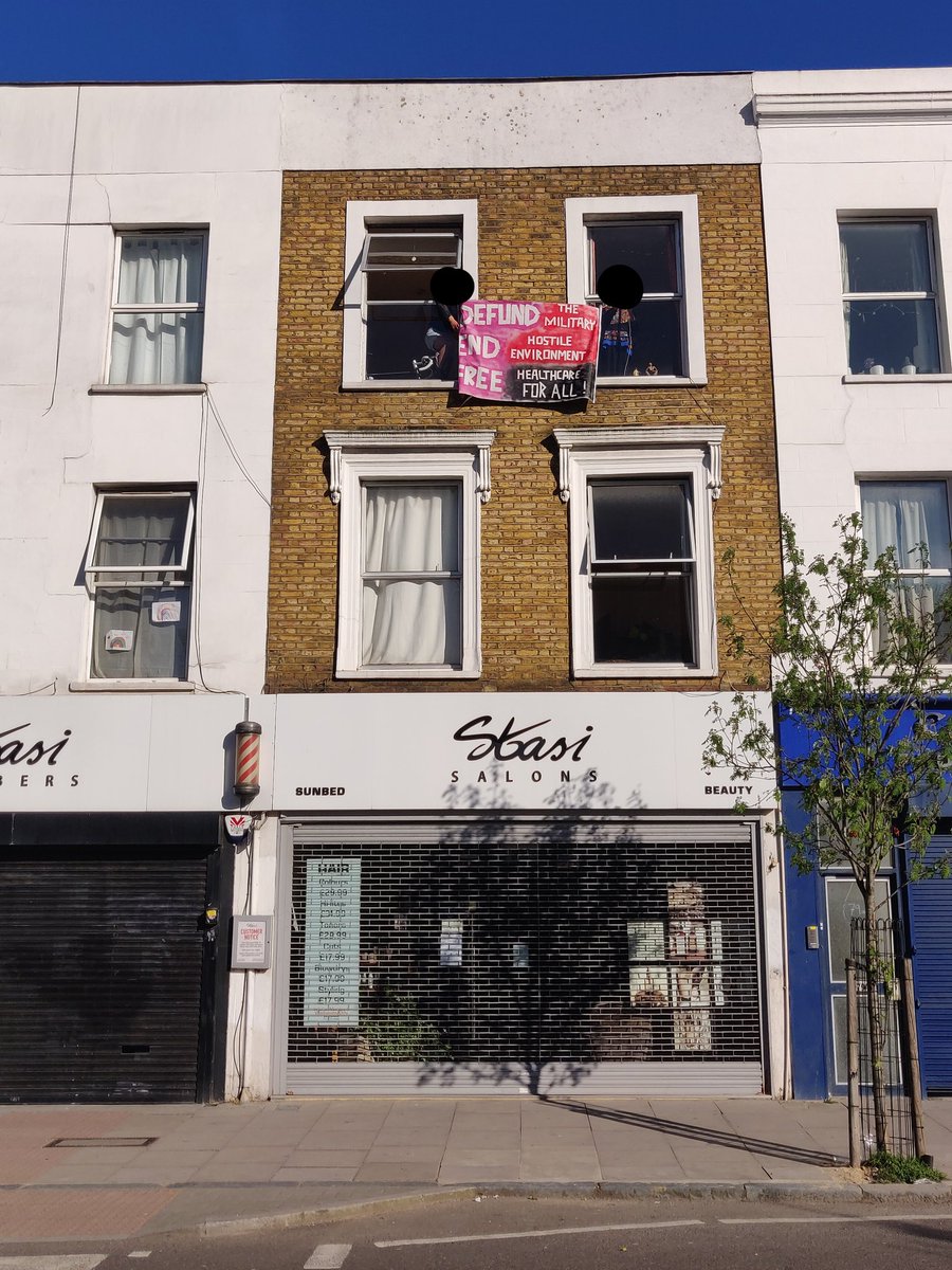 lowkeybokei's tweet image. Defund the military! 
End the hostile environment! 
Free healthcare for all! 
@pandemicdemands 
#LeaveNoOneBehind 
#equalaccessforall
#burndowntheborders