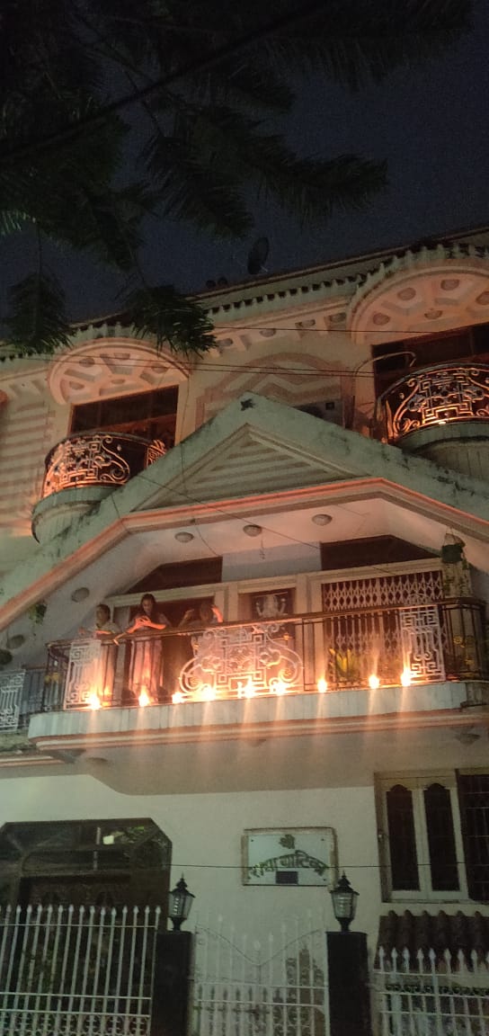 BhatterSilver's tweet photo. राधा वाटिका https://t.co/owxu5uSvFf