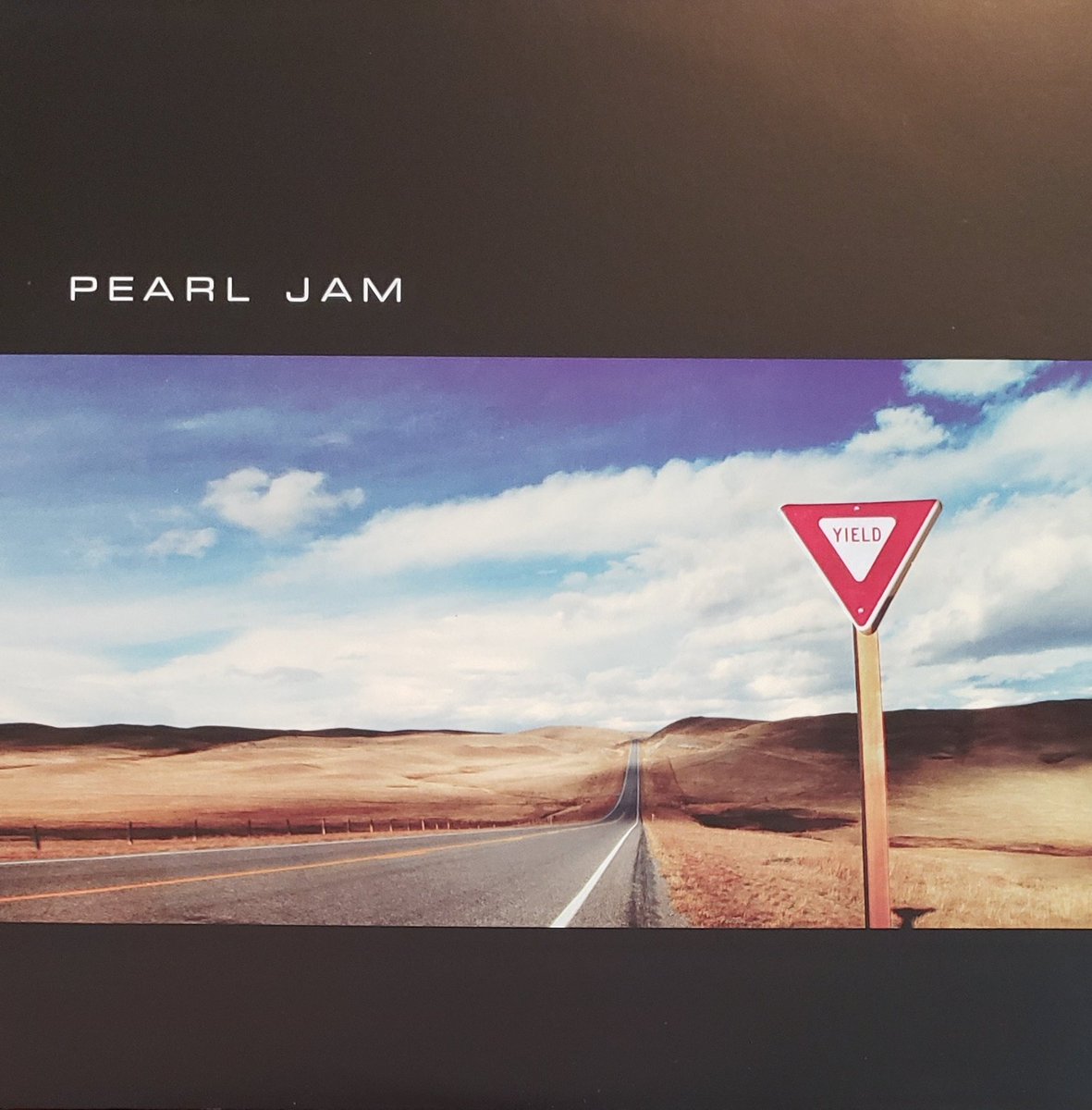 BrowneEar's tweet image. Pearl Jam on #vinyl #nowspinning 

#SundayMorningAnalog