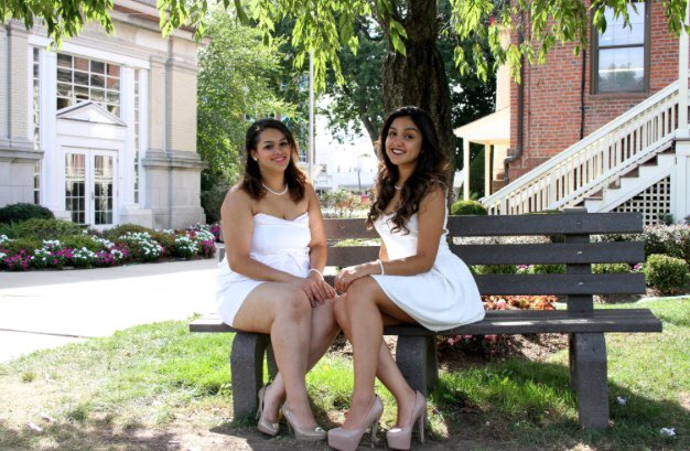 _MexicanBarbie's tweet photo. It’s the 5th👀, which means it’s our 7th Lambdaversary 👑💕 forever grateful. Hands down, one of the best decisions i ever made in college #SPRING13 #LTABetaChapter #TheResurrection #ΛΘΑ #Lovely https://t.co/ZWUcI34oqL