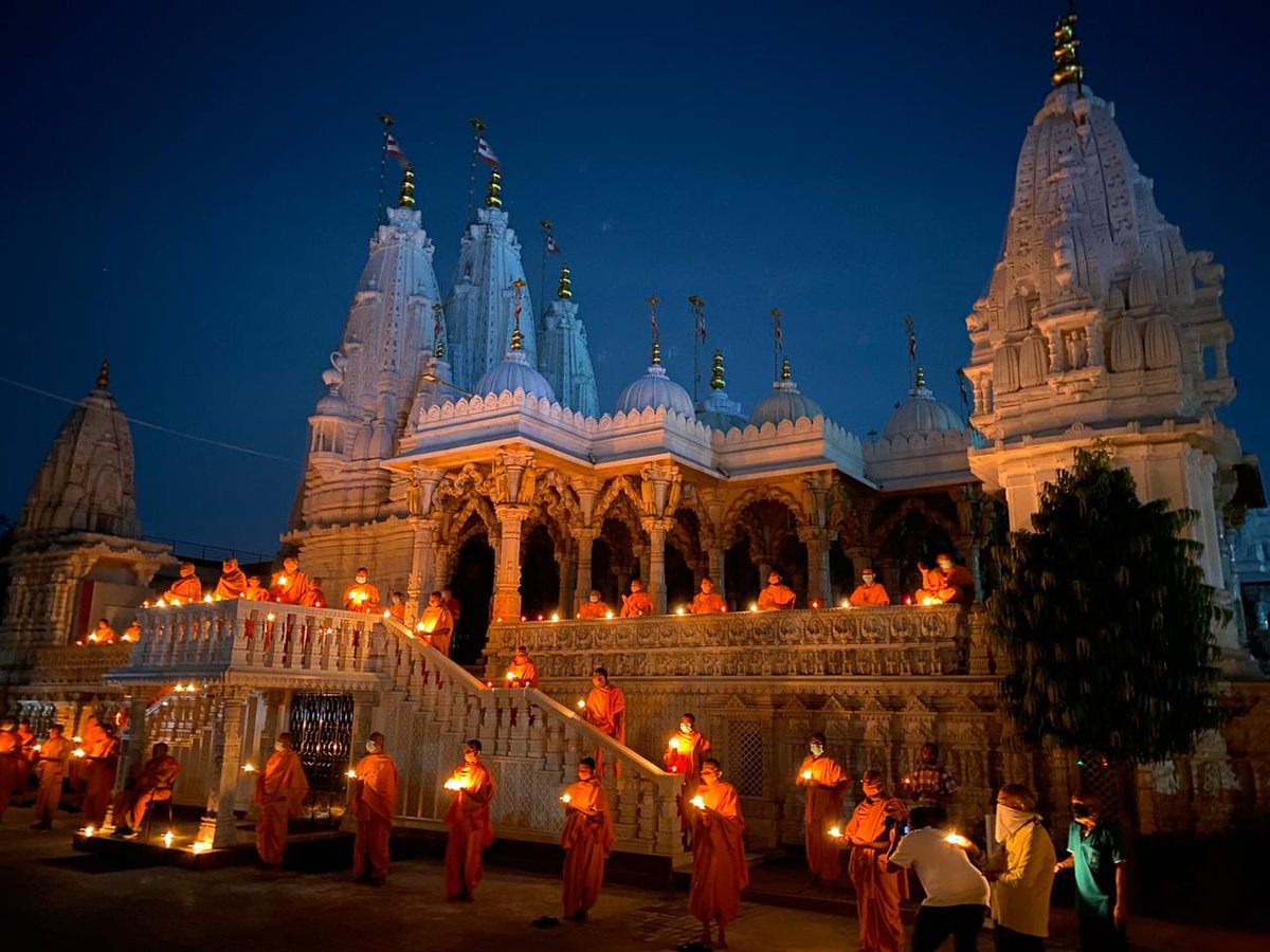 BAPS Swaminarayan Mandir, Ahmedabad #9MinutesForIndia