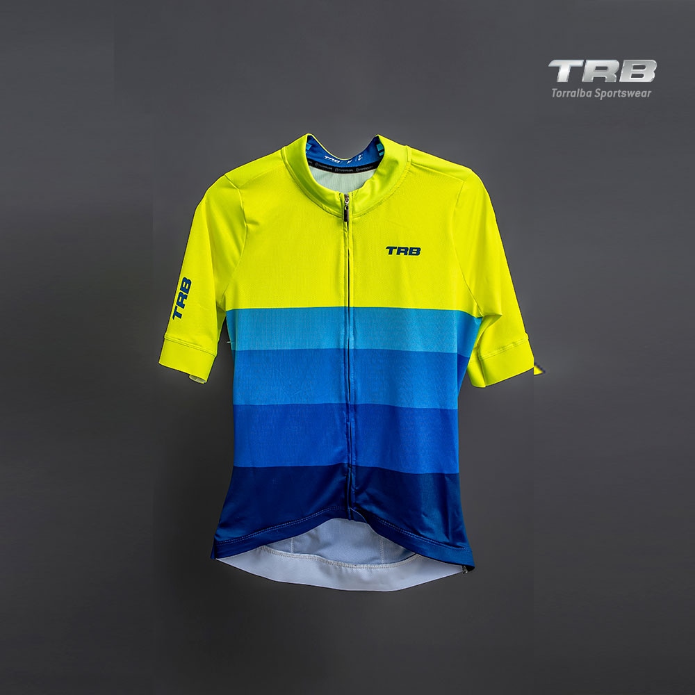 torralbasports's tweet photo. Últimos días con el 30% de descuento en nuestra tienda virtual >> https://t.co/L4wz0K5kDe << Utilizando el código de descuento QUEDATEENCASA 😱💪 * Aplican condiciones y restricciones https://t.co/9cXYMXYSDX