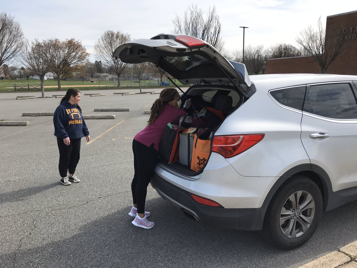 Mrs McCoy&amp;Dr White direct efforts the will bring food security to 180 students this week Trojan Proud @LauraLyJohnson <a href="/pottstownschool/">Pottstown Schools</a> <a href="/PSDRODRIGUEZ/">Stephen Rodriguez</a> <a href="/PottstownNews/">Evan Brandt</a> <a href="/BarrySankey4/">Barry Sankey</a> <a href="/RepCiresi/">Rep. Joe Ciresi</a> @SenatorMensch